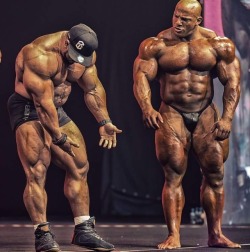 Roelly Winklaar & Big Ramy - Guest posing