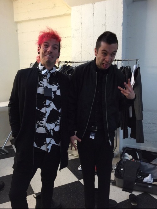 twenyonepilots: this is what I love. just two guys bein dudes.