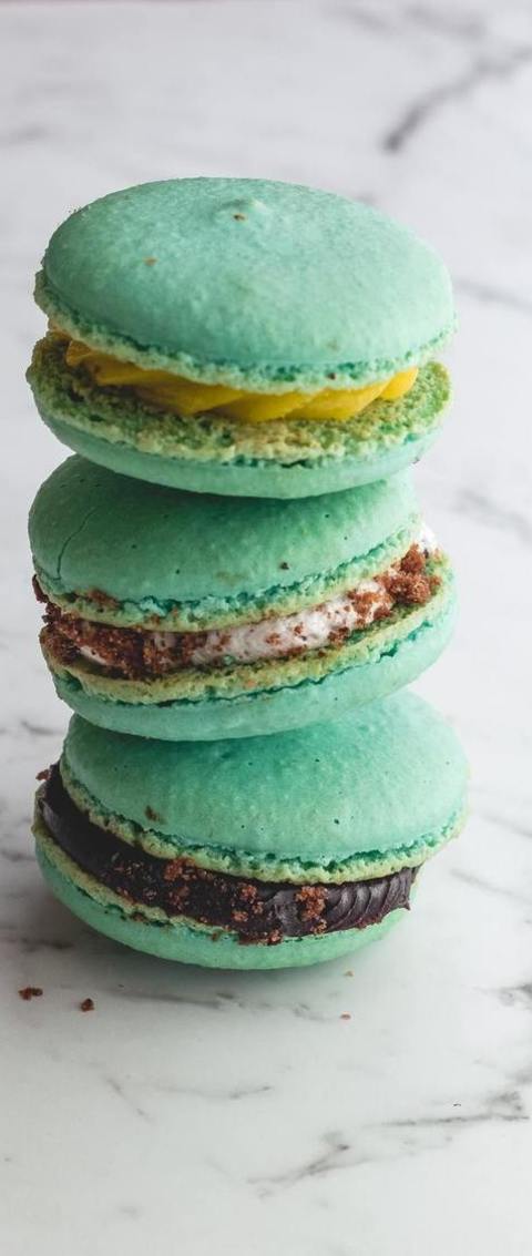 Pistachio And Chocolate Macarons - Macarons Recipe