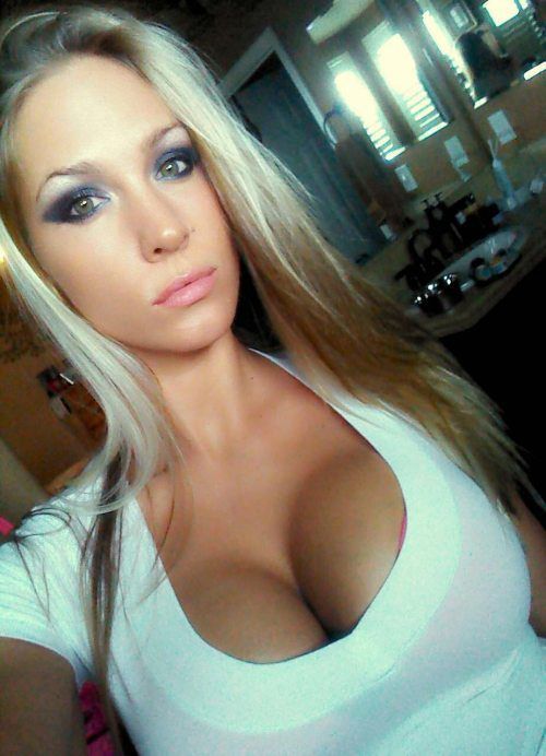 truesouthswagger:  $*cb*$  Sexy as fuck!