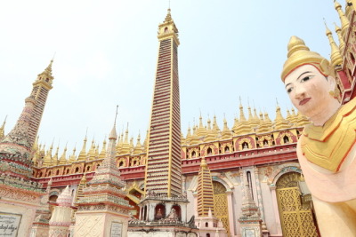 Thanboddhay Paya temple, Monywa, Myanmar.