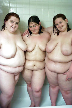 BBW Nudists!