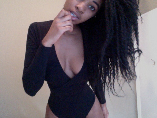 anthonycoldwinter:  naijackellen:  Long sleeve black bodysuits brah  😍