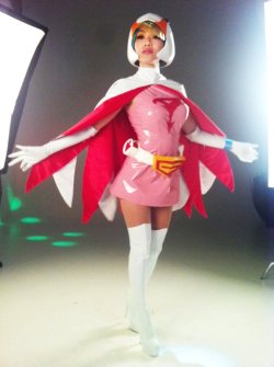 xxgeekpr0nxx:  Check out Linda Le in her amazing Jun the Swan/Princess costume from Gatchaman/G-Force/Battle of the Planets! 