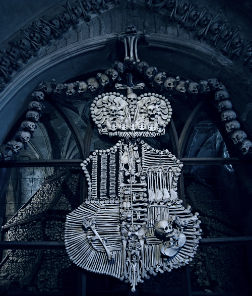 bursting-passion:The Sedlec Ossuary, Czech Republic