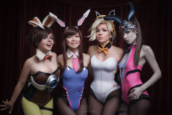 sexynerdgirls:  Overwatch Bunny Team by Fenyachan 