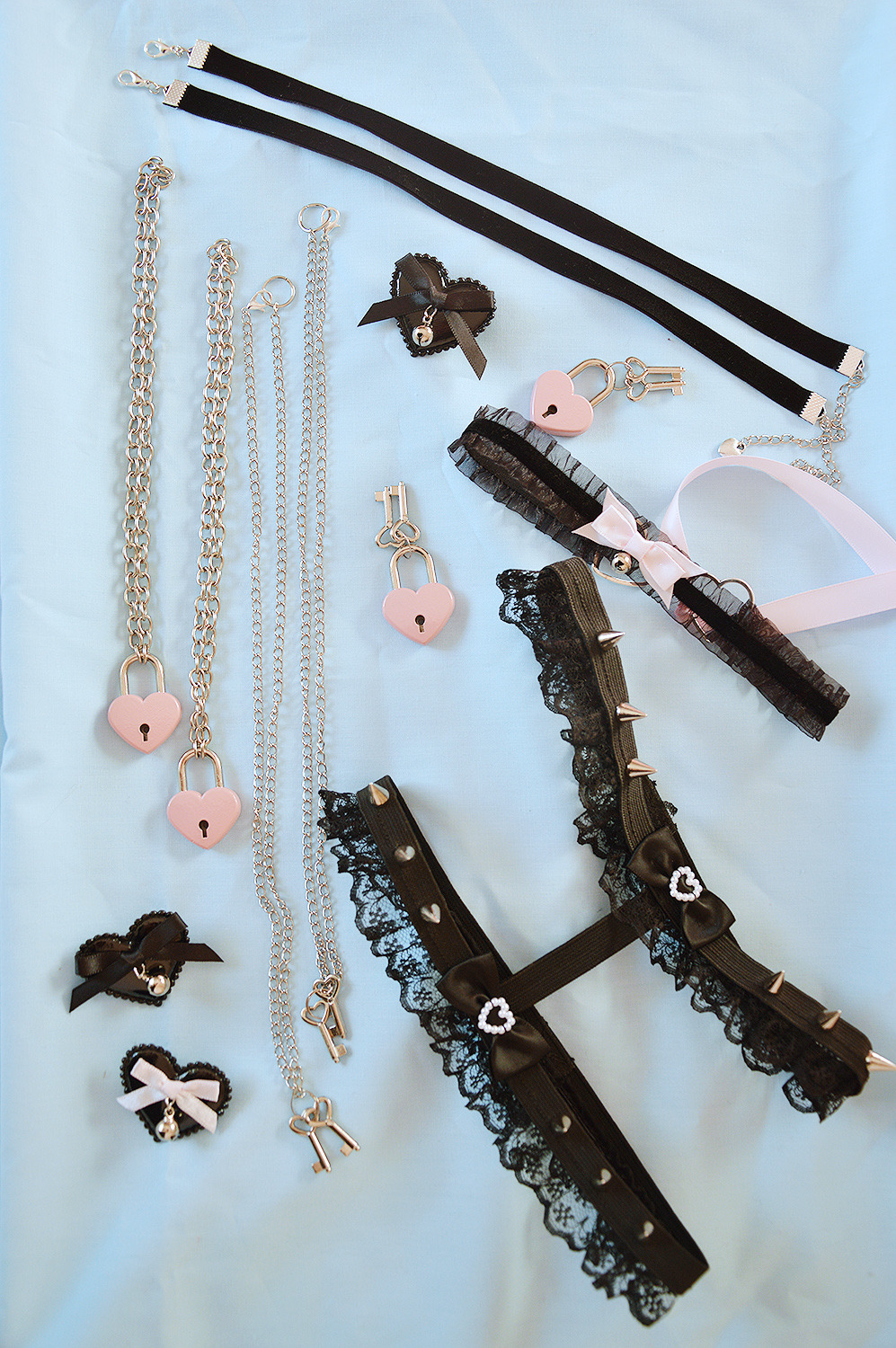 littlepinkkittenshop:  Off to new kitten homes! &lt;3 