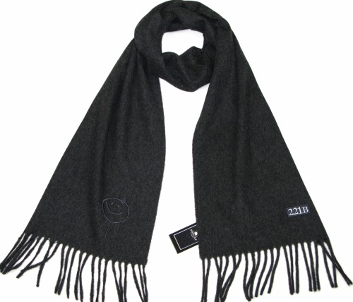 Graffiti Wool Sherlock Scarf - £36.99 This pure wool scarf from Lovarzi is decorated with two notab