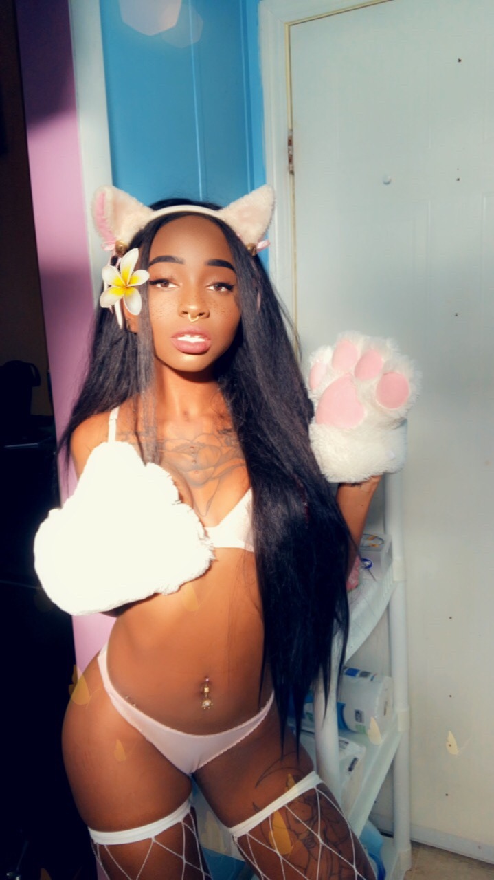 eessac:  insta: josephcassee  twitter: casseejoseph