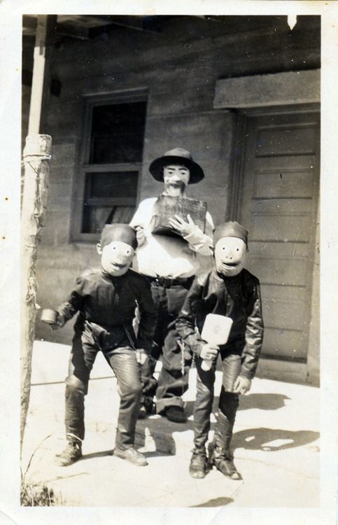 onceuponatown:  Vintage Halloween costumes. Unknown dates.