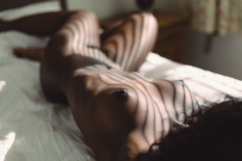 nymphoninjas:  rojsmithPh: Roj SmithModel: Faith Obae