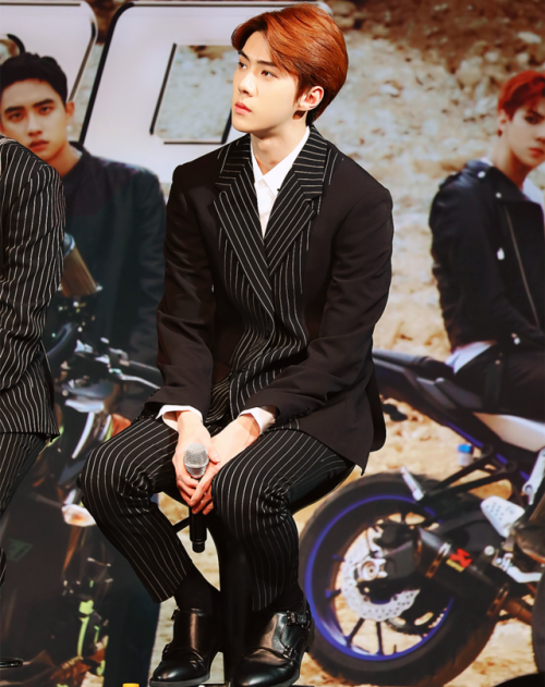 oh sehun at ‘don’t mess up my tempo’ press conference and listening session event!