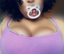 princesss-nympho:  I’ve hit 40k followers! Thank you so much ☺️ (paci from @littlebabybigplaypen) 