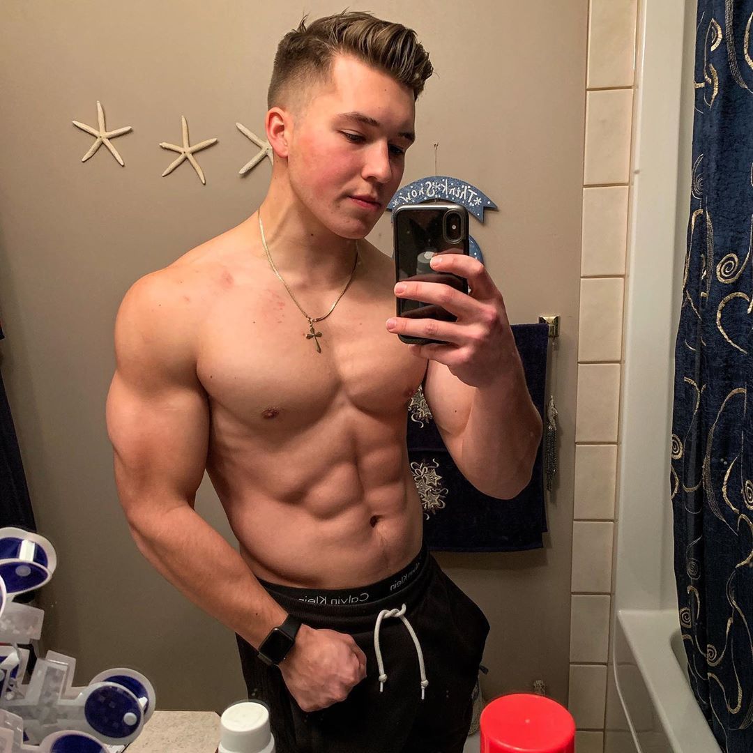 fedrikw:  19yo Bret Mossing