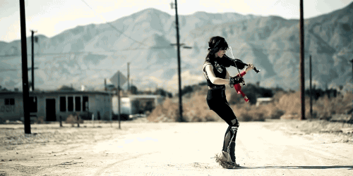 cat-in-the-dark:  favorite musicians: lindsey stirling 