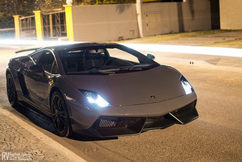 automotivated:  Lamborghini Gallardo LP570-4 Superleggera by Raphael Valença on Flickr.
