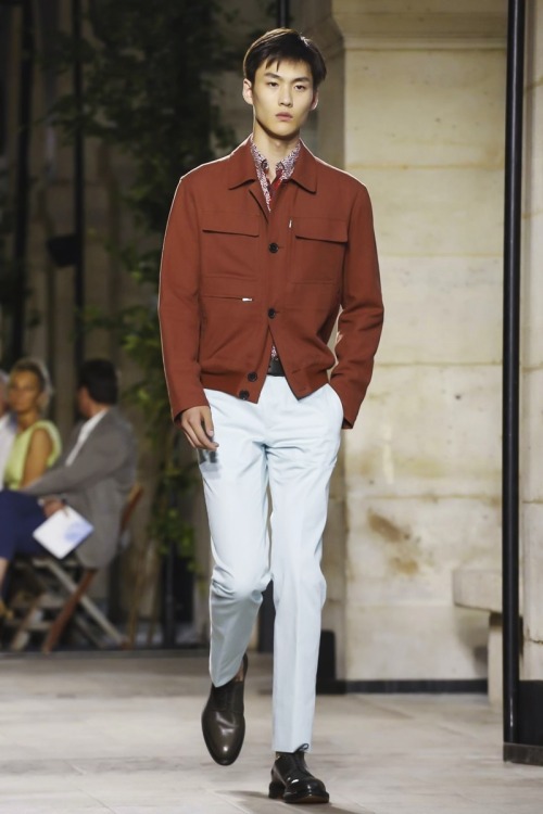 Sex theasianmalemodel:  Li Chen for  Hermès SS16 pictures