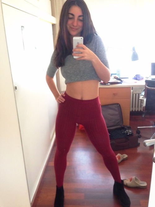 fitkittyrider: Back and Front Ive been working out lately, building a booty for those BBCs! Do 