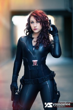 demonsee:  Black Widow, Cosplay by: Haru