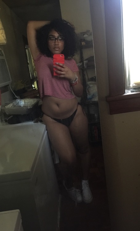 tearuhknee:  I don’t even like to swim.