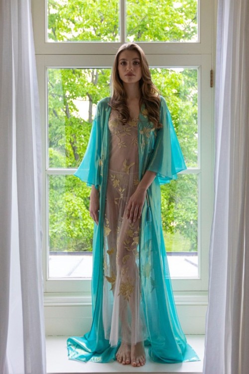 Silk set with nightgown &amp; robe by Apilat Lingerie 