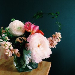 witanddelight:  Intense peony action. 