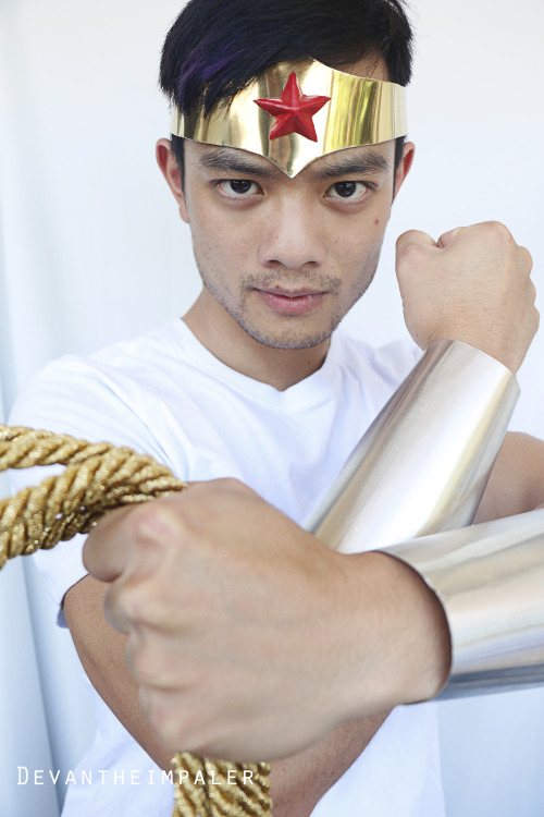 i-am-superpotterwholocked:  devantheimpaler:  The Many Faces of Osric Chau 9.10.14 Photography by devantheimpaler  Rufio, Edward Scissorhands, and Princess Bubblegum costume by devantheimpaler Booker Dewitt and Edward Kenyway costumes by Brent Wonder