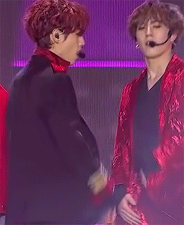 Mark for “Teenager” Stage during Golden Disk Awards 2018