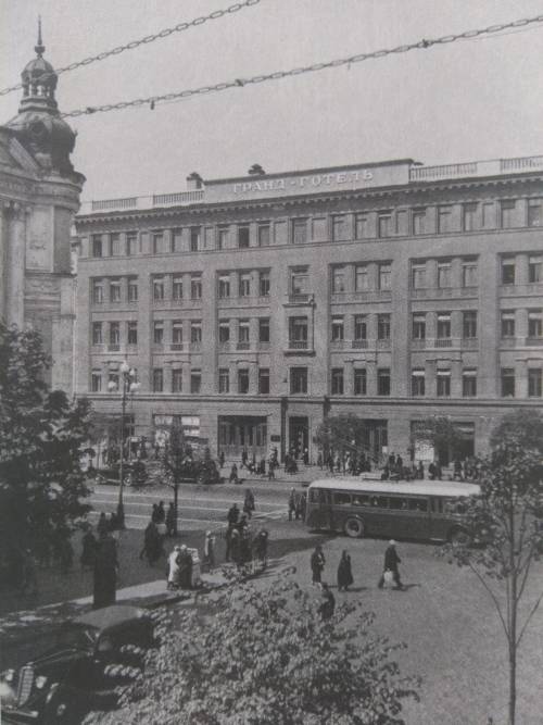 Khreshchatyk Street in Kyiv, 1937
