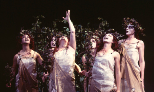 rigueur-dionysienne:The Bacchae, American Repertory Theatre, 1998