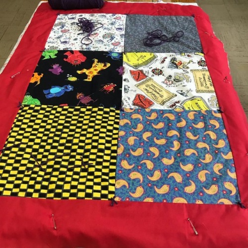 Final project of the year for @ashevilleschool sewing service group. Students will tie-quilt the blo