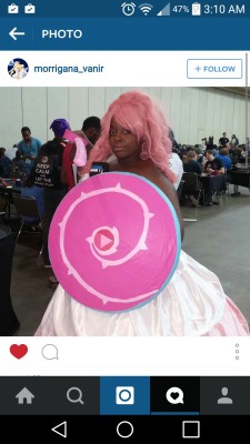 harajukuchic: Sometimes u can Slay a cosplay despite your color,size, and gender. Special thanks to sweetpankeki for making my shield and sword so awesome 