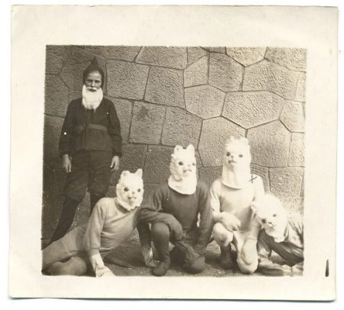 Porn photo sixpenceee:  Bizarre Vintage Halloween Costumes