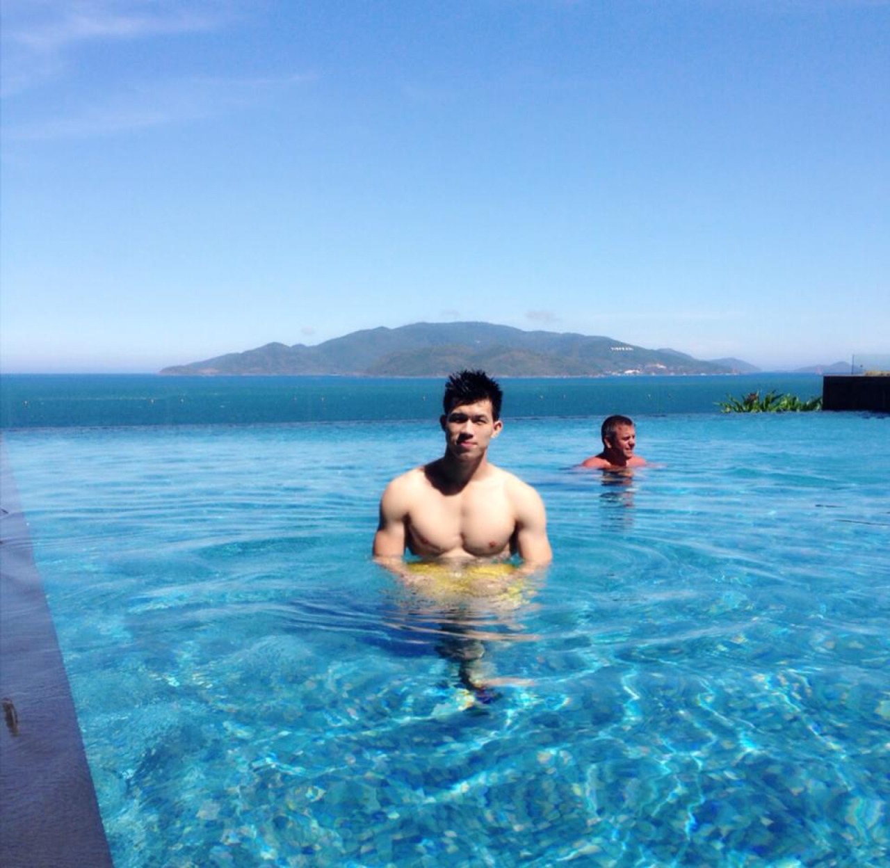 Viva!Asian hunks!
