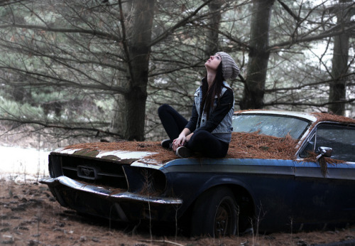 brutalgeneration:  abandoned by paigesnopko on Flickr. 
