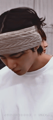 Taehyung And His Favorite Headband For @taeyungie
