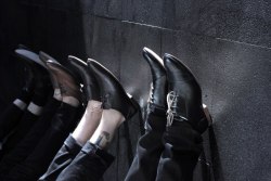 the-offenders:  #TijuanaRespect: Miles &amp; Louie, una GRAN marca de calzado, que ya es de nuestras favoritas. http://buff.ly/1GrAjfb
