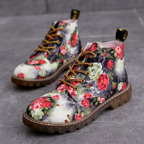 mutantred:Floral Shoes // $33.00 // coupon (10% off): mutant // more coupons