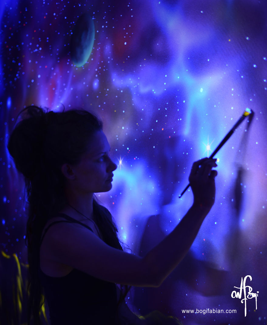 asylum-art:  Artist Bogi Fabian Creates Hidden Bedroom Murals Using Glowing UV Paints
