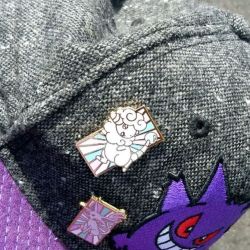 Received my @thenerdsmithpins from @etsyuk on Wednesday, and finally found the perfect hat to put them on! #thenerdsmithpins #thenerdsmithpinsetsy #pokemonpins #pokemonpinbadges #pokemonbadges #pokemoncap #pokemonsnapback #haunter #flaaffy #espeon #gengar