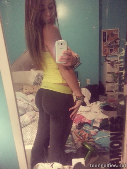 Cute teen selfies
