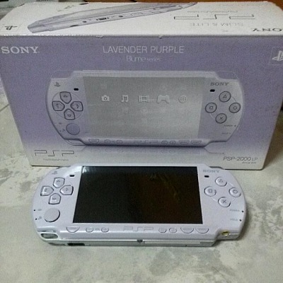 jiangshi:i just think sony consoles should go back 2 lookin like this 