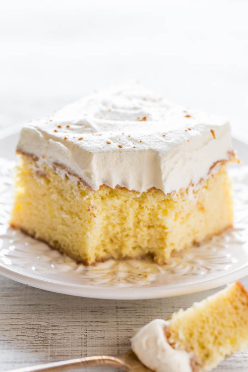 sweetoothgirl:    The Best Tres Leches Cake