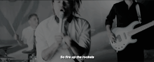 forestinfire:  e n t e r s h i k a r i / t h e s i g h t s