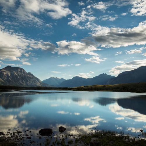 jendobsonphotography: Places where even the air feels different. #vanlife From Instagram ift.