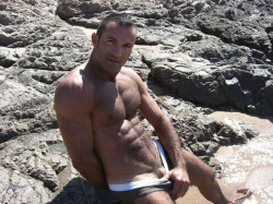 Follow my two hairy men blogs:http://sambrcln.tumblr.comhttp://hairysex.tumblr.com