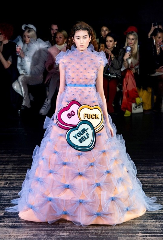 Porn Pics jordycouture:  VIKTOR & ROLF SPRING 2019