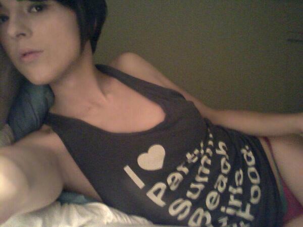 pansexualqueerings2:  Caiden Hall. PansexualQueerings - Transpositive, genderqueer,