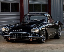 utwo:  ‘61 Chevy Corvette Custom© stephen