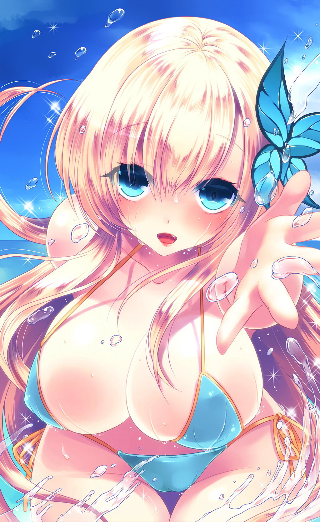 geekearth:  BUSTY Beach
